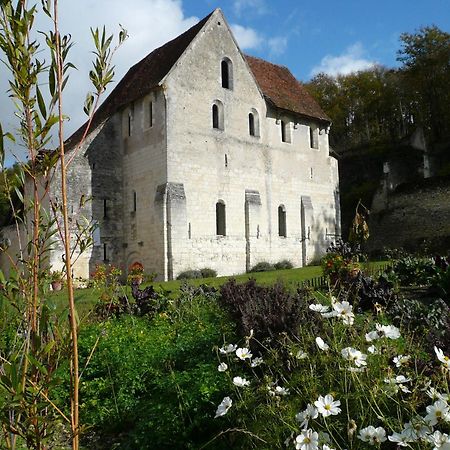 Chateau-Monastere De La Corroirie Монтрезор Экстерьер фото